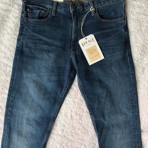 Mens Red Ale Alesbury Jeans